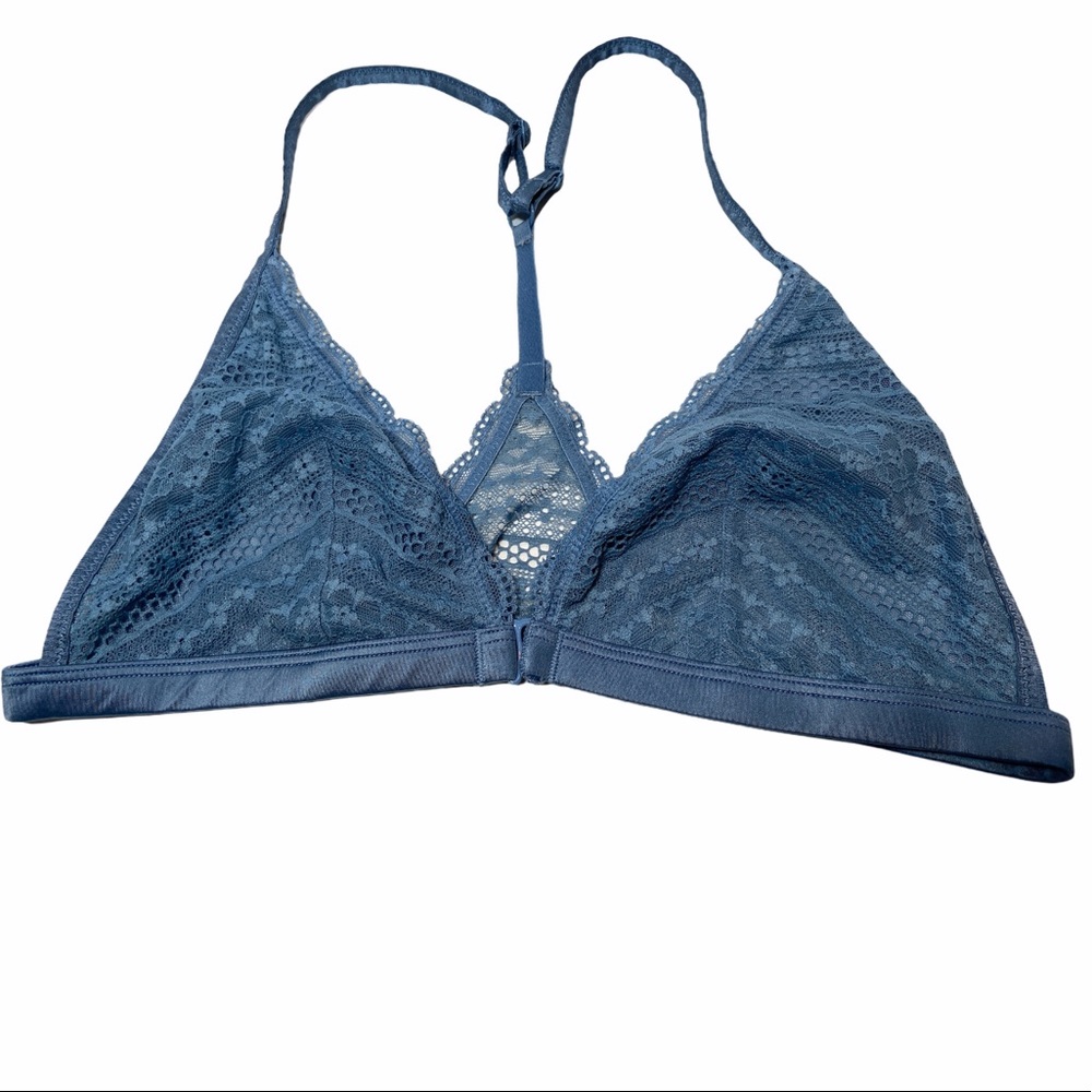 Victoria’s Secret Dusty Blue Racerback Lace Bra L